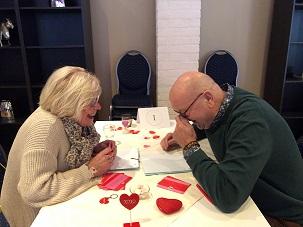 speeddate senioren Warnsveld Zutphen daten speeddaten speeddating datingsite datingbureau DatingOost DatingOost dating Oost DatingOost.nl relatiebemiddelingsbureau Oost-Nederland oosten matchmaker Getty Schepers relatiebemiddeling De Pauw Warnsveld De Pauw Warnsveld restaurant zalen Zutphen speeddate alleenstaanden ouderen senioren Max Magazine 